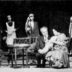 Drago Razboršek (Života) in Sonja Pavčič (Mara) v predstavi DR (1974/75)