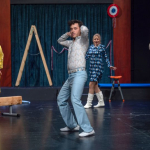 REVIZOR, danes, 11. marca RAZPRODAN